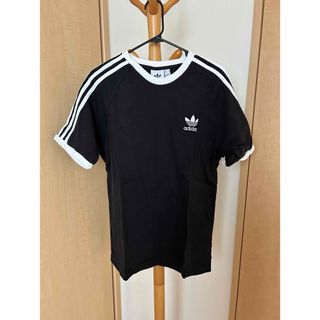 アディダス(adidas)のアディダスTシャツ(Tシャツ/カットソー(半袖/袖なし))