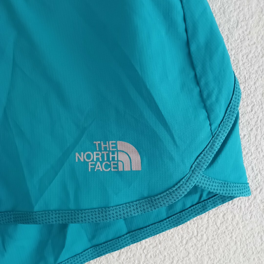 THE NORTH FACE(ザノースフェイス)の新品Ｍ◆ノースフェイス ショートパンツ／ランニグパンツ／陸上パンツ／ショーツ水着 レディースのパンツ(ショートパンツ)の商品写真