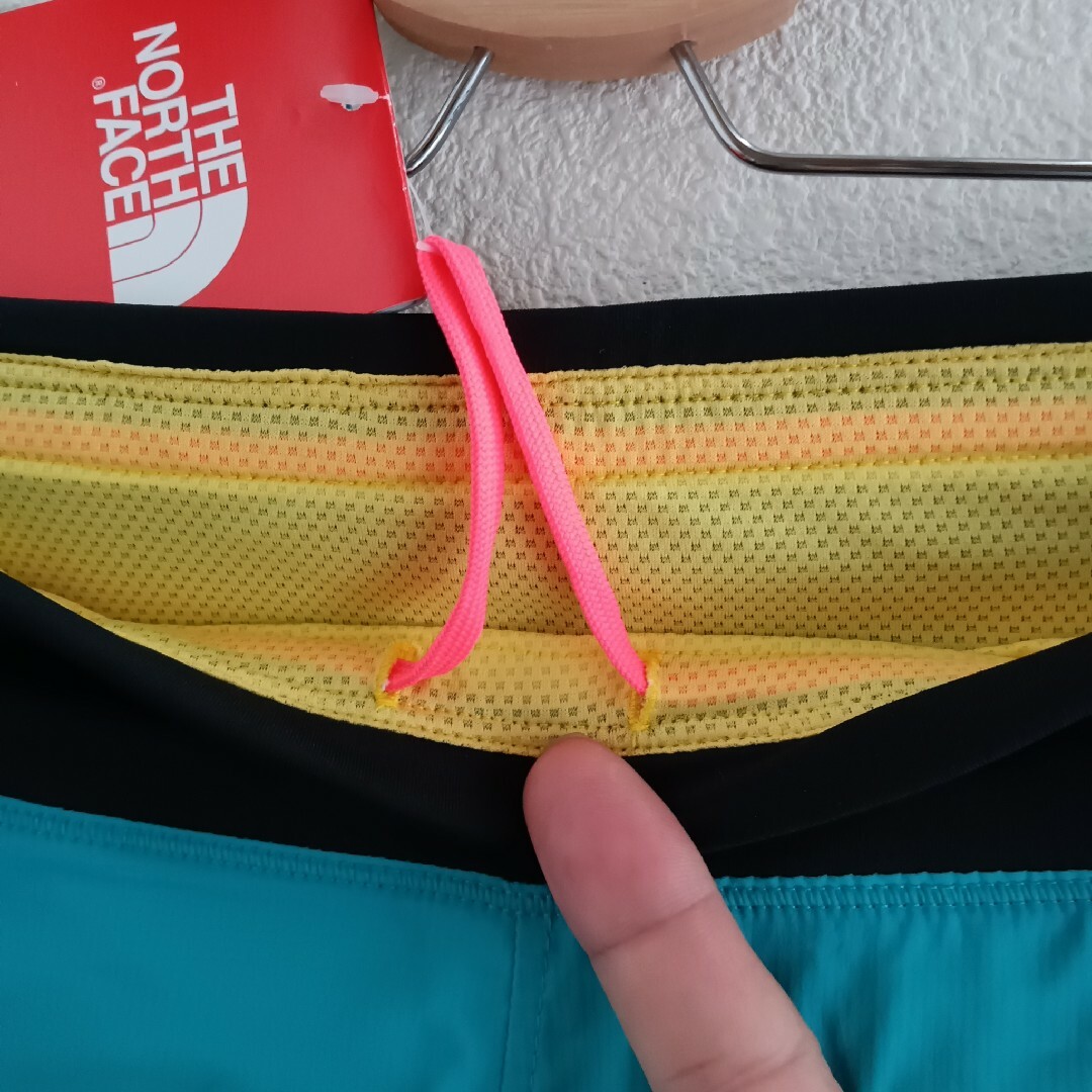 THE NORTH FACE(ザノースフェイス)の新品S◆ノースフェイス ショートパンツ／ランニグパンツ／陸上パンツ／ショーツ水着 レディースのパンツ(ショートパンツ)の商品写真