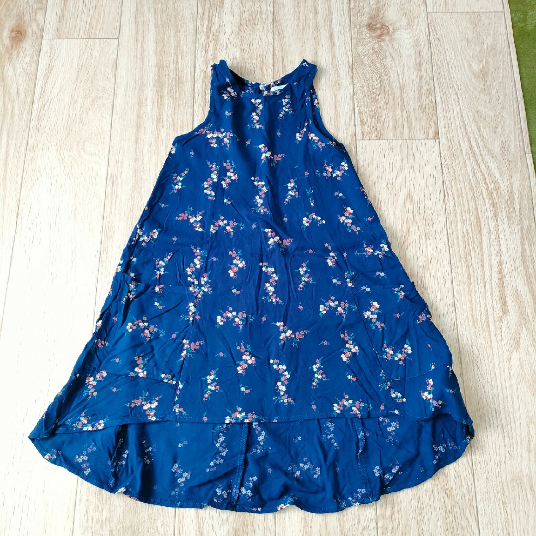 Old Navy(オールドネイビー)のOLD NAVY 花柄タンクトップフィッシュテールワンピース 110cm キッズ/ベビー/マタニティのキッズ服女の子用(90cm~)(ワンピース)の商品写真