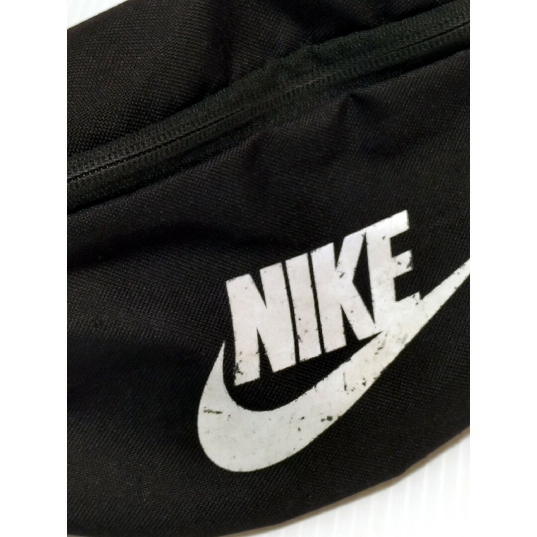 NIKE(ナイキ)のNIKE ボディバッグ ウエストバッグ ショルダーバッグ レディースのバッグ(ショルダーバッグ)の商品写真