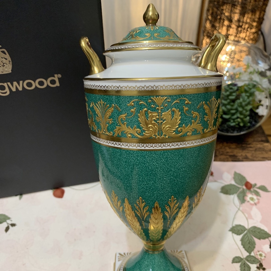 希少ウェッジウッド コロンビア パウダーグリーン シャグリーン 希少ウェッジウッド コロンビア パウダーグリーン シャグリーン