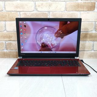 トウシバ(東芝)の38【カメラ付き♥Windows11】初心者おすすめ薄型ノートパソコン(ノートPC)