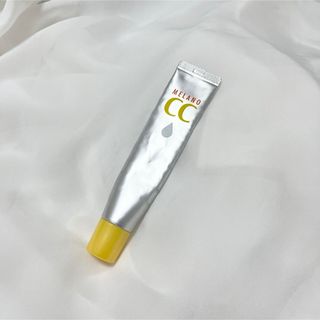 ロートセイヤク(ロート製薬)のメラノCC 薬用しみ集中対策美容液 20mL(美容液)