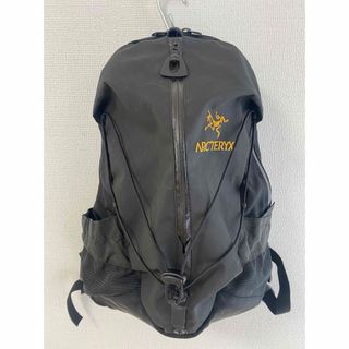 アークテリクス(ARC'TERYX)のアークテリクス リュック アロー16 カナダ製 ドローコード付き(リュック/バックパック)