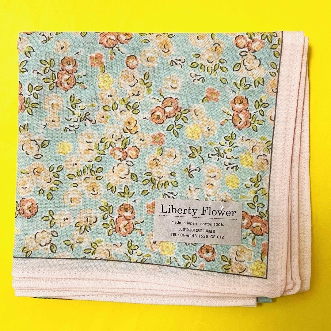 LIBERTY.(リバティ)の★3枚セット 【Liberty Flower】ハンカチ　新品　未使用　送料無料 レディースのファッション小物(ハンカチ)の商品写真