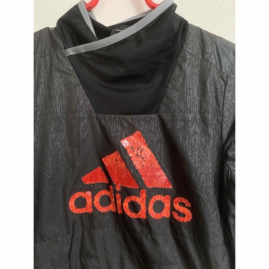 adidas(アディダス)のキッズ　サッカー　上着　ピステ　上下セット　adidas 140 スポーツ/アウトドアのサッカー/フットサル(ウェア)の商品写真