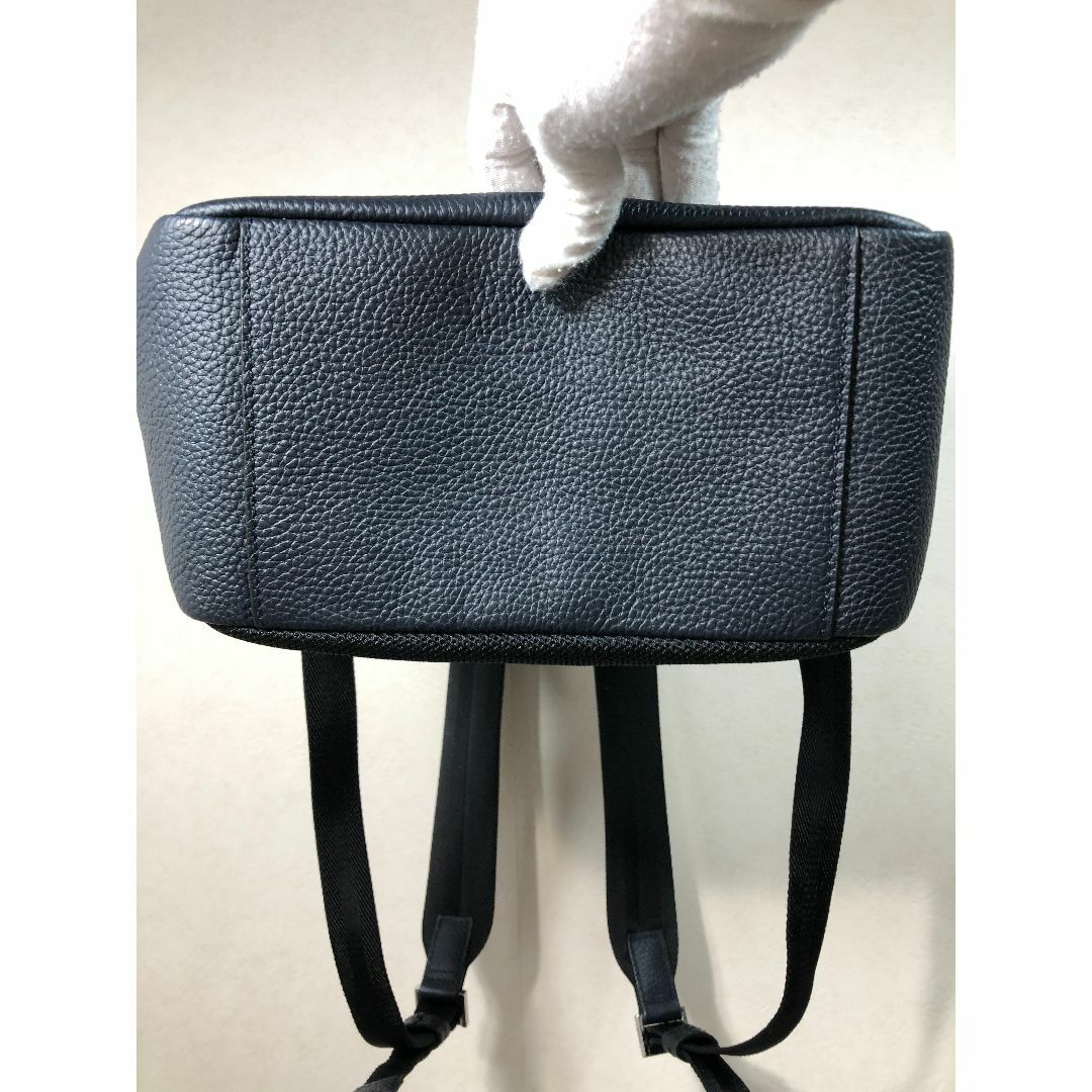 010402○ HUGO BOSS レザー リュック ネイビー デイパックの通販 010402○ HUGO BOSS レザー リュック ネイビー デイパックの通販