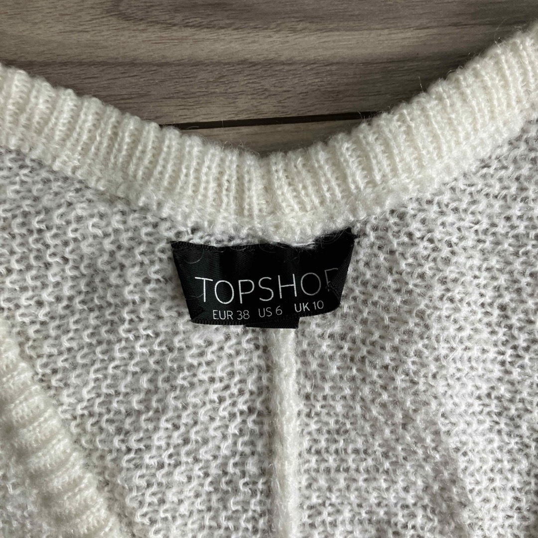 TOPSHOP(トップショップ)の白カーディガン レディースのトップス(カーディガン)の商品写真