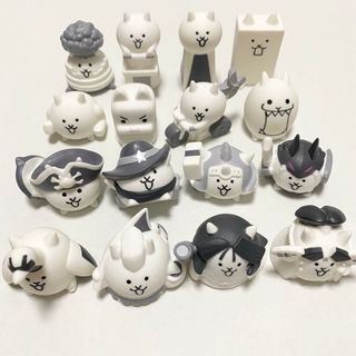 バンダイ(BANDAI)のにゃんこ大戦争　キッズ　指人形　ソフビ　フィギュア　16種類まとめ売り❣️(キャラクターグッズ)