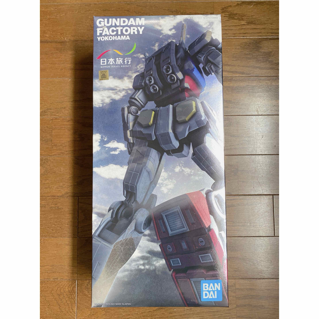 BANDAI(バンダイ)のガンダムファクトリー横浜と日本旅行コラボ特別パッケージ　ガンプラ エンタメ/ホビーのおもちゃ/ぬいぐるみ(模型/プラモデル)の商品写真