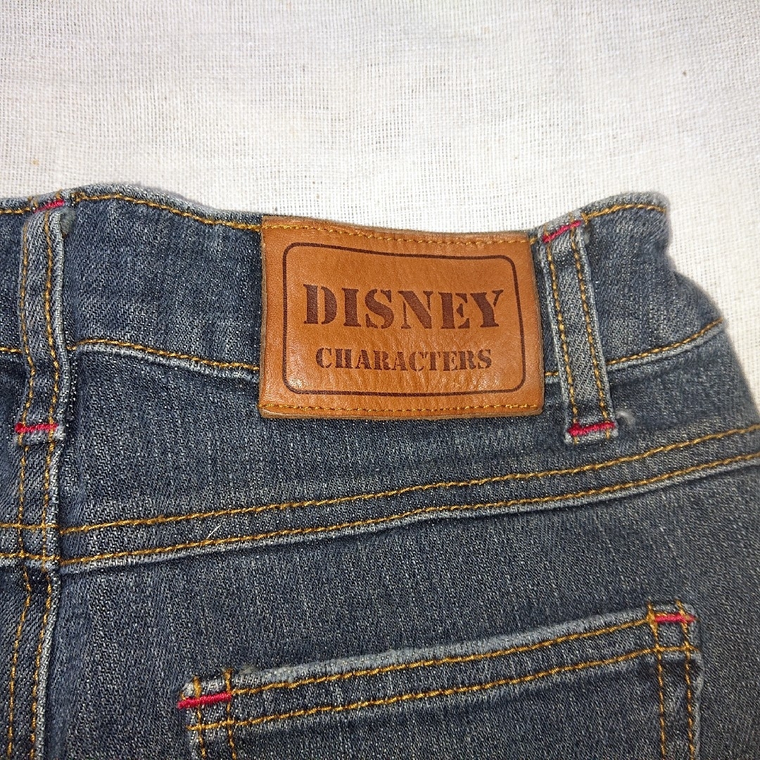 Disney(ディズニー)の【Disney】120：デニム ショートパンツ・ミニーちゃんの刺繍 キッズ/ベビー/マタニティのキッズ服女の子用(90cm~)(パンツ/スパッツ)の商品写真