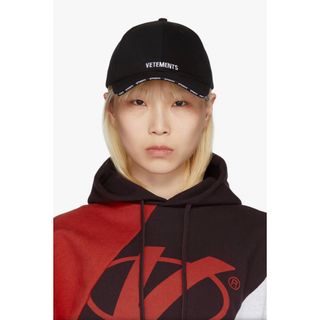 ヴェトモン(VETEMENTS)のVETEMENTS キャップ(キャップ)