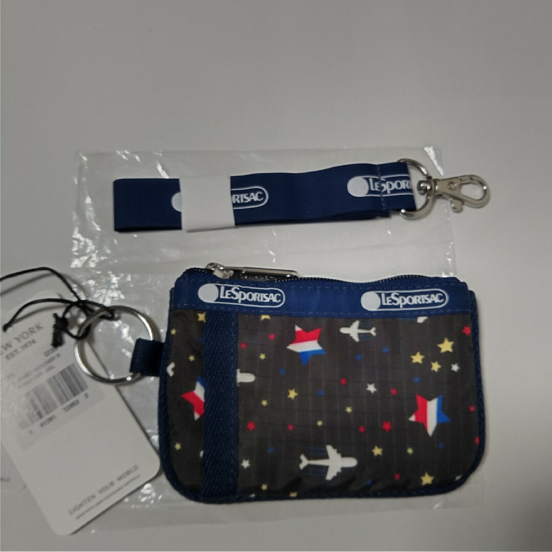 LeSportsac(レスポートサック)のりん様専用～JAL国際線　限定　キーカードホルダー&PCバック　ストラップ付 レディースのファッション小物(パスケース/IDカードホルダー)の商品写真