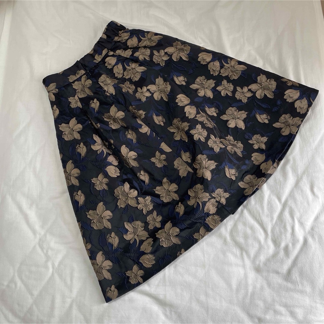 INDEX(インデックス)のインデックス　スカート　ジャガード レディースのスカート(ひざ丈スカート)の商品写真