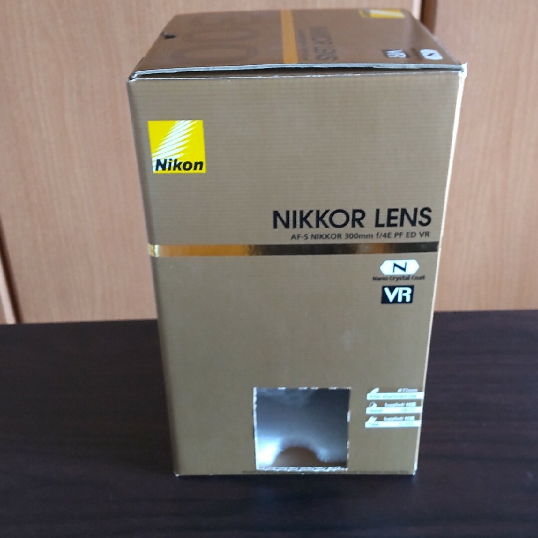 Nikon(ニコン)のAF-S NIKKOR 300mm f/4E PF ED VR スマホ/家電/カメラのカメラ(レンズ(単焦点))の商品写真