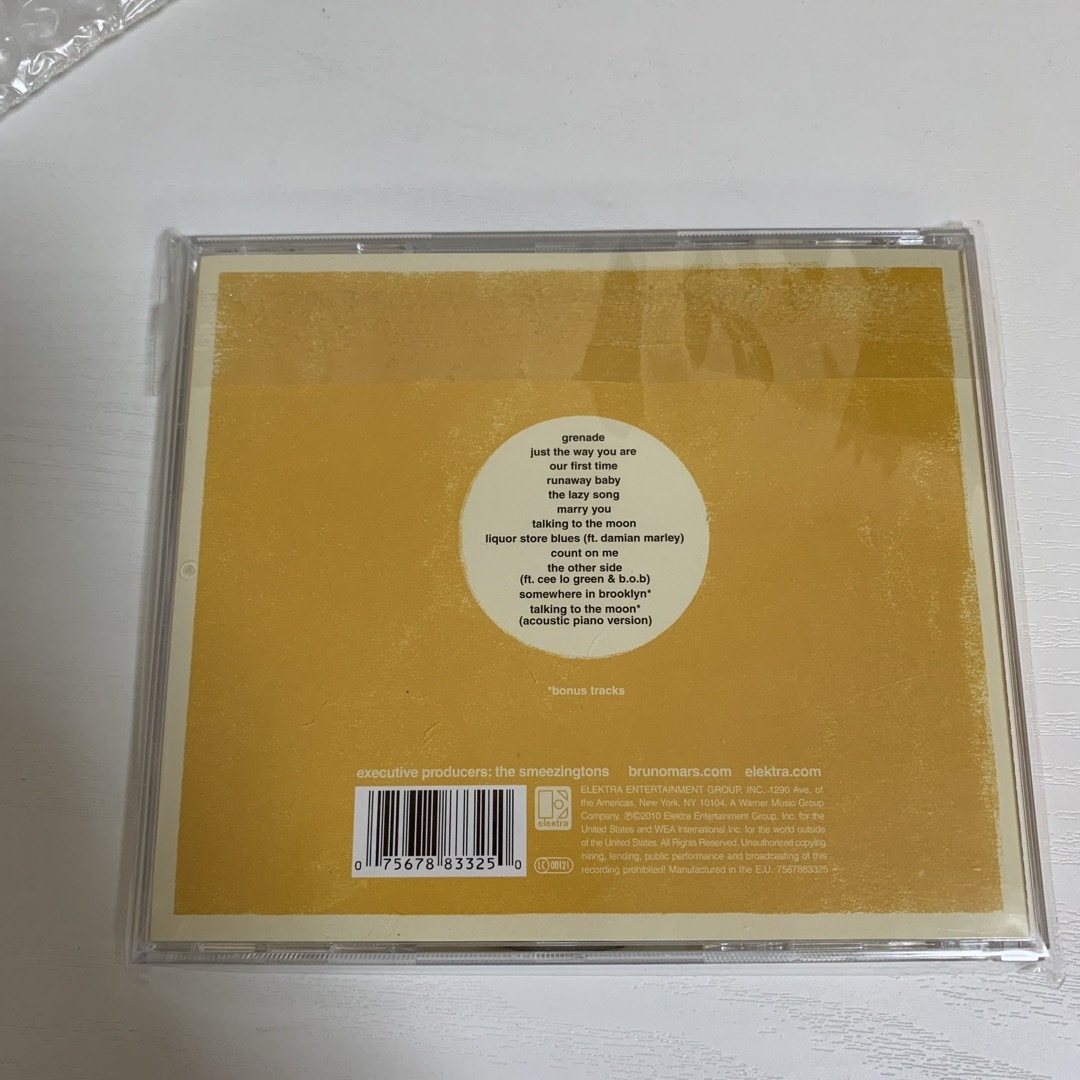 doo-wops & hooligans/Bruno Mars エンタメ/ホビーのCD(ポップス/ロック(洋楽))の商品写真