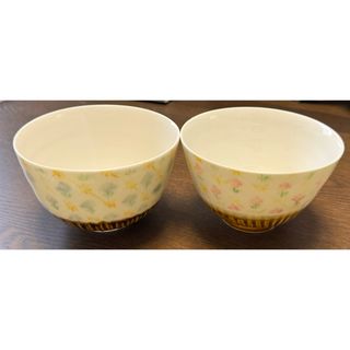 美品 3回程度使用:川西知沙さん ご飯茶碗2個セット ブルーとピンク(食器)