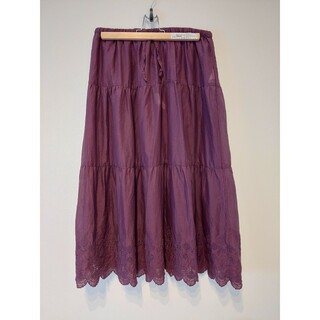 サマンサモスモス(SM2)の⭐サマンサモスモスSM2⭐スカラップ刺繍スカート　紫　Mサイズ(ロングスカート)