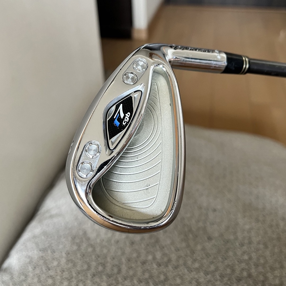 TaylorMade(テーラーメイド)の美品テーラーメイド　r7 cgb MAXレディース　希少8番アイアン単品 硬さL スポーツ/アウトドアのゴルフ(クラブ)の商品写真