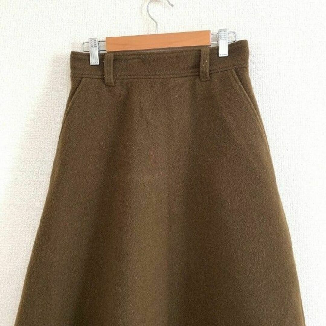 UNITED ARROWS(ユナイテッドアローズ)のUNITED ARROWS　ユナイテッドアローズ　フレアスカート　起毛　秋冬 レディースのスカート(ひざ丈スカート)の商品写真