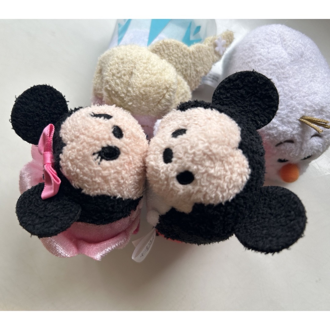 Disney(ディズニー)のツムツム　ぬいぐるみ　4体　ミッキー　ミニー　エルサ　オラフ エンタメ/ホビーのおもちゃ/ぬいぐるみ(キャラクターグッズ)の商品写真