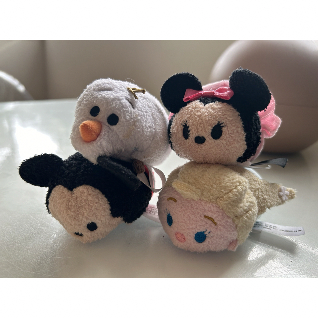 Disney(ディズニー)のツムツム　ぬいぐるみ　4体　ミッキー　ミニー　エルサ　オラフ エンタメ/ホビーのおもちゃ/ぬいぐるみ(キャラクターグッズ)の商品写真