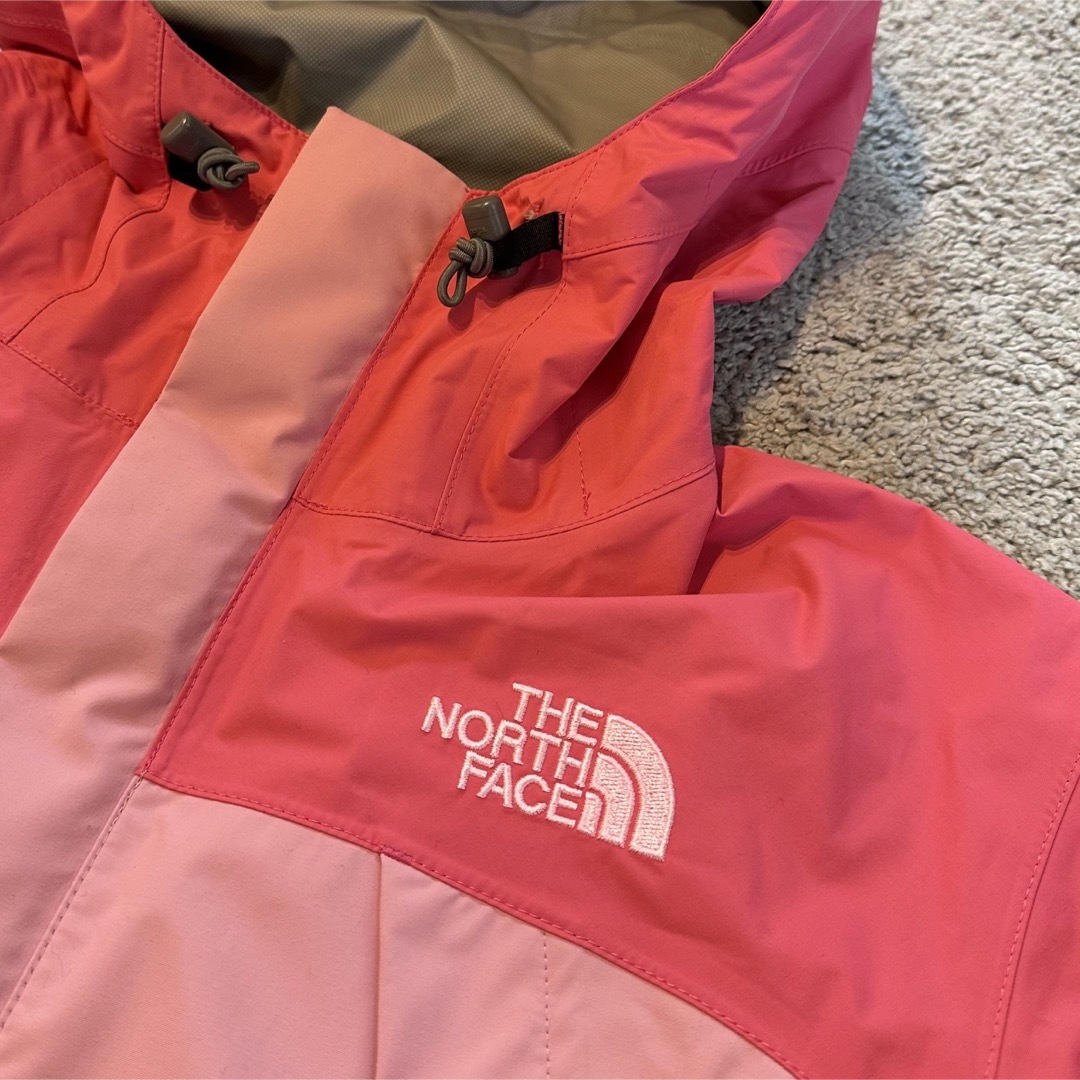 THE NORTH FACE(ザノースフェイス)のノースフェイス　140cm マウンテンパーカー スポーツ/アウトドアのアウトドア(登山用品)の商品写真