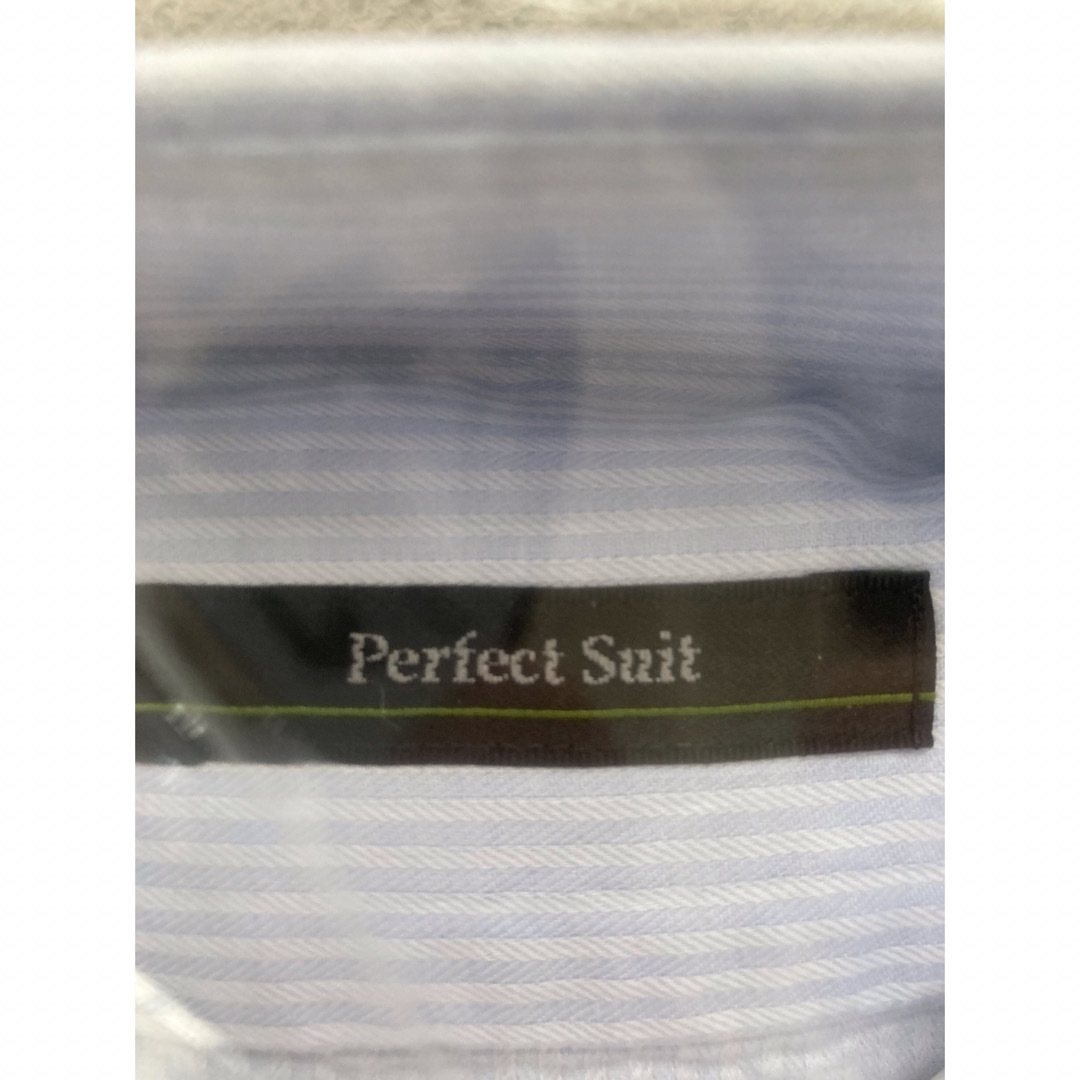 パーフェクト　スーツ　ワイシャツ　半袖　3着　Ｍ39 メンズのトップス(シャツ)の商品写真