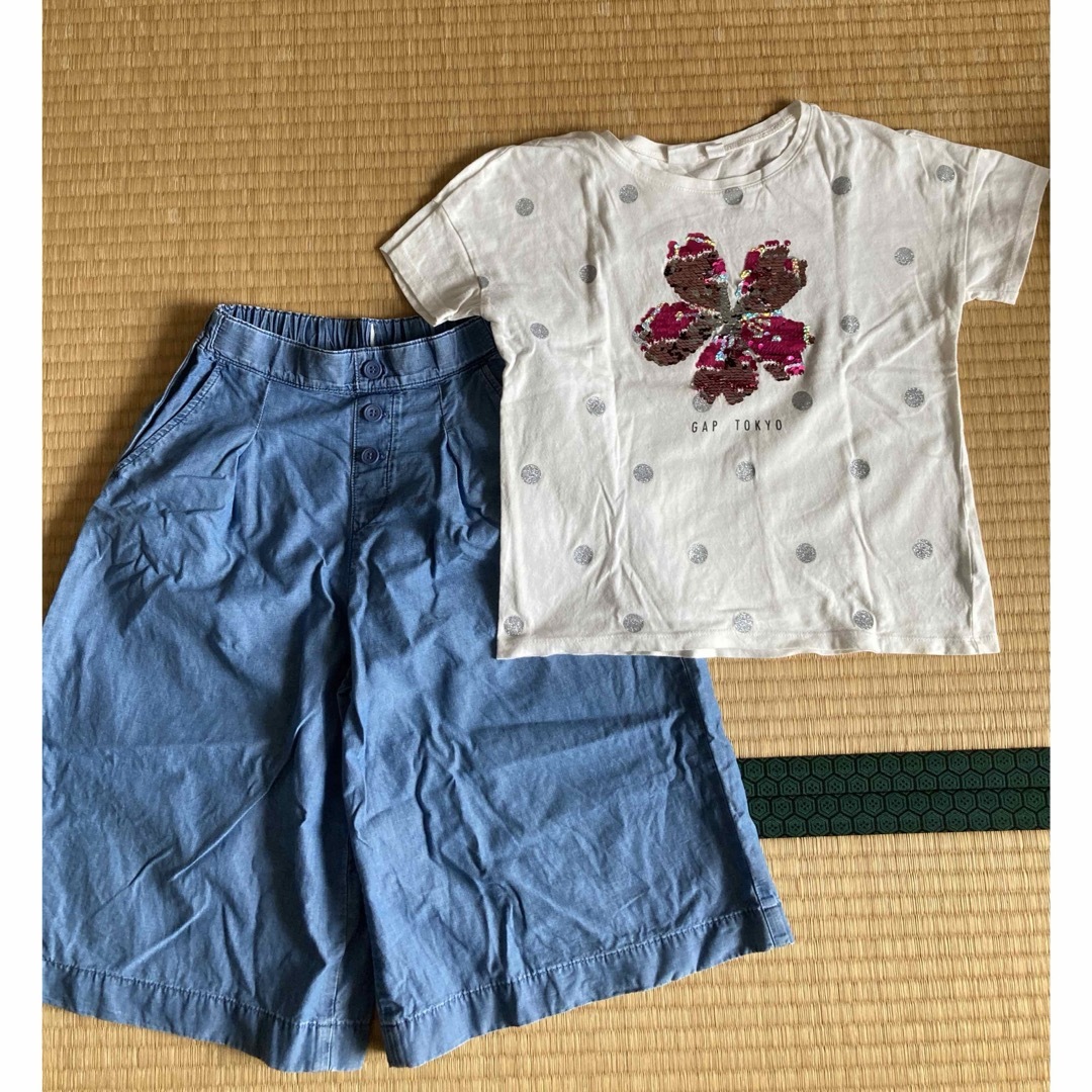 UNIQLO(ユニクロ)のTシャツ　１２０センチ　女の子 キッズ/ベビー/マタニティのキッズ服女の子用(90cm~)(パンツ/スパッツ)の商品写真