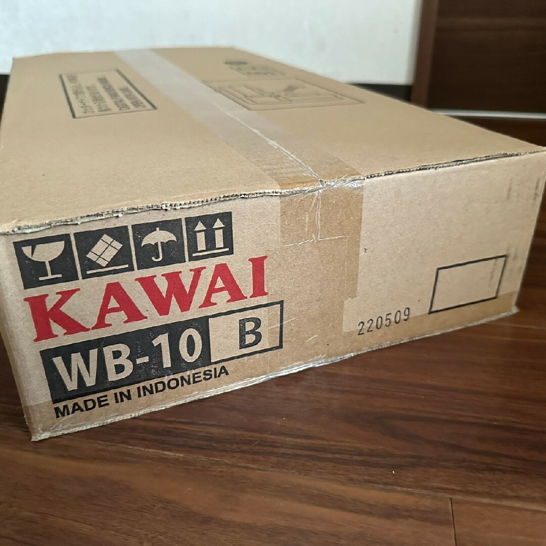 新品 未使用 KAWAI ピアノ 椅子 WB-10 B 電子ピアノ カワイ 楽器の鍵盤楽器(ピアノ)の商品写真