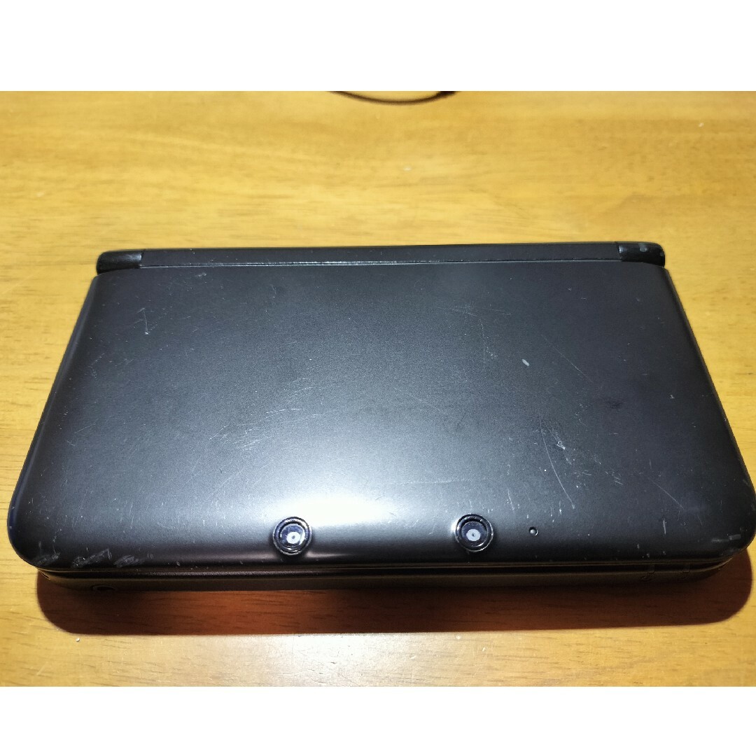 Nintendo 3DS  LL 本体 レッド/ブラック おまけ付き エンタメ/ホビーのゲームソフト/ゲーム機本体(携帯用ゲーム機本体)の商品写真