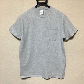 ギルタン(GILDAN)の新品 GILDAN ギルダン 半袖Tシャツ ポケット付き グレー M(Tシャツ/カットソー(半袖/袖なし))