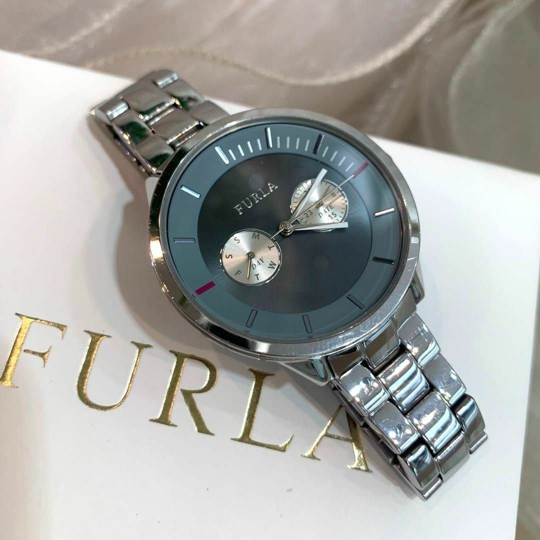 Furla(フルラ)のFURLA メトロポリス 38mm レディースウォッチ 腕時計 デイデイト レディースのファッション小物(腕時計)の商品写真