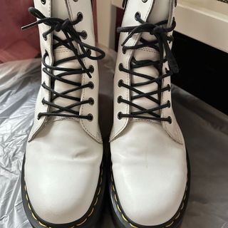 Dr.Martens(厚底 ・ ブーツ)のフリマアイテム一覧 Dr.Martens(厚底 ・ ブーツ)のフリマアイテム一覧