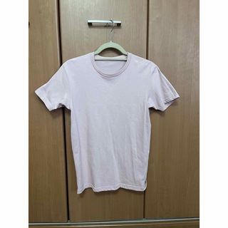ユニクロ(UNIQLO)のUNIQLO クルーネックTシャツ　ピンク(Tシャツ(半袖/袖なし))