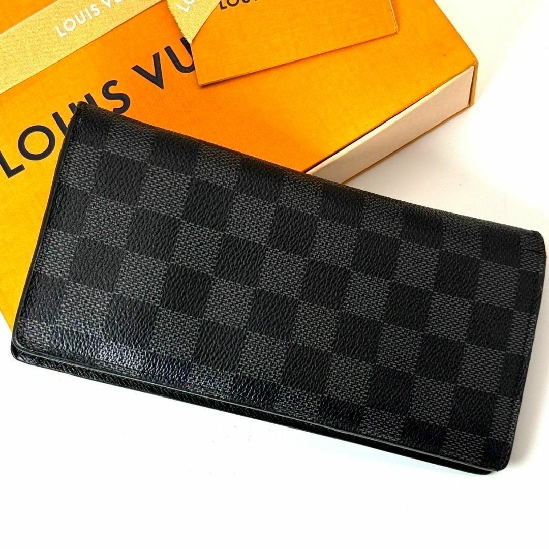 LOUIS VUITTON(ルイヴィトン)のルイヴィトン ダミエグラフィット ポルトフォイユ ブラザ 長財布 折り財布 黒 メンズのファッション小物(長財布)の商品写真