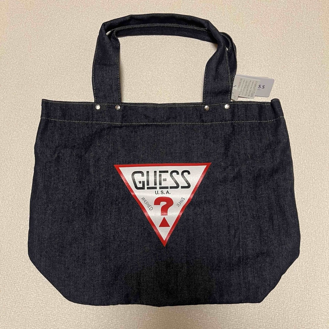 GUESS(ゲス)の【新品・未使用・タグ付き】GUESSトートバッグ VOYAGE TOTE BAG レディースのバッグ(トートバッグ)の商品写真