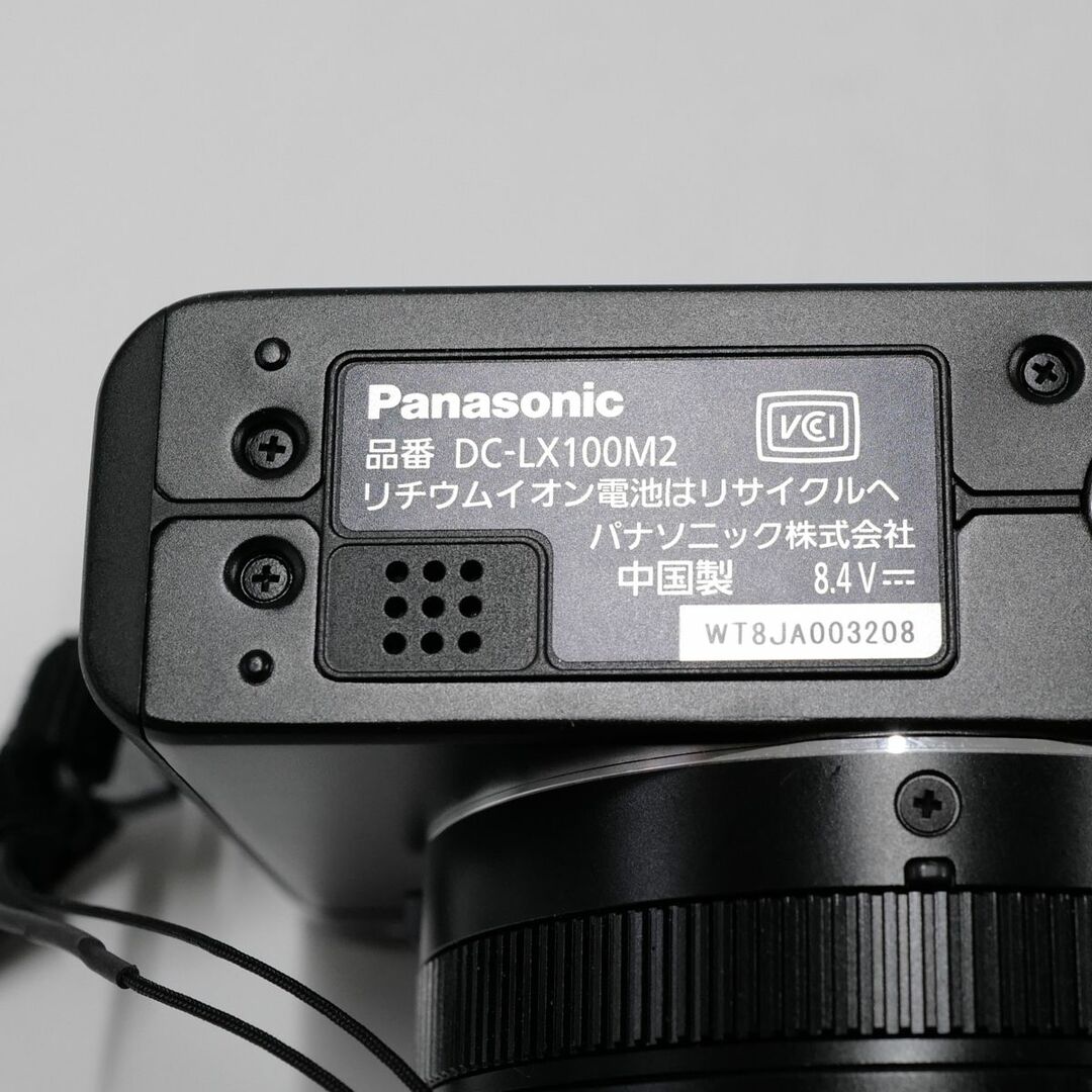 Panasonic(パナソニック)のPanasonic LUMIX LX100II DC-LX100M2 USED極美品 カメラ 本体＋バッテリー 4/3型センサー LEICA SUMMILUX SHOT数極少58回 完動品 CP5627 スマホ/家電/カメラのカメラ(コンパクトデジタルカメラ)の商品写真