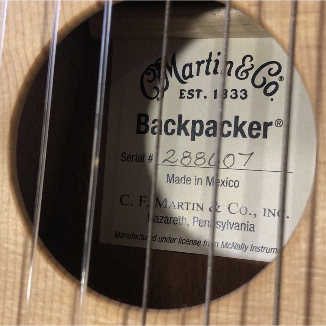 Martin Backpacker Classical ナイロン弦ミニアコギ 楽器のギター(アコースティックギター)の商品写真