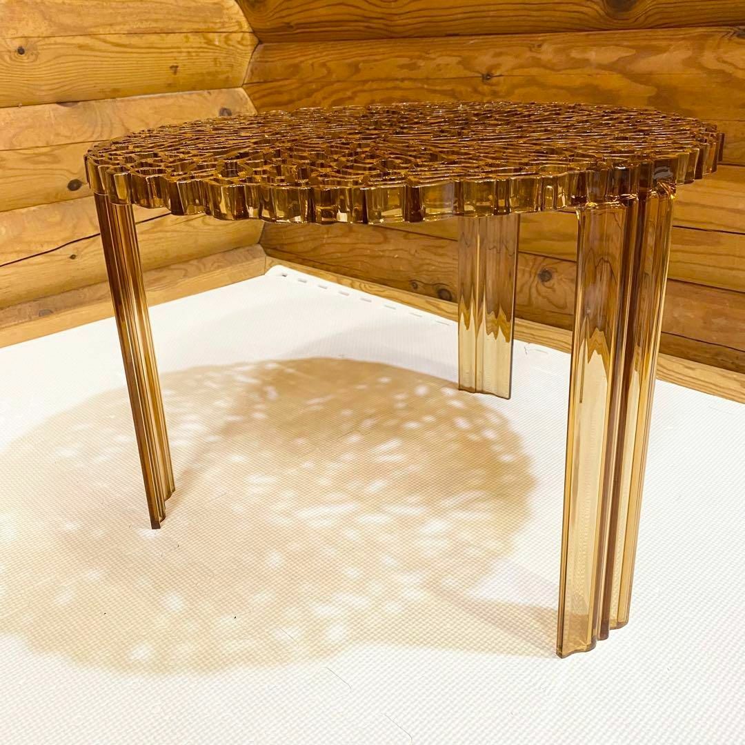 【廃盤品】Kartell カルテル T-TABLE アンバー コーヒーテーブル インテリア/住まい/日用品の机/テーブル(コーヒーテーブル/サイドテーブル)の商品写真