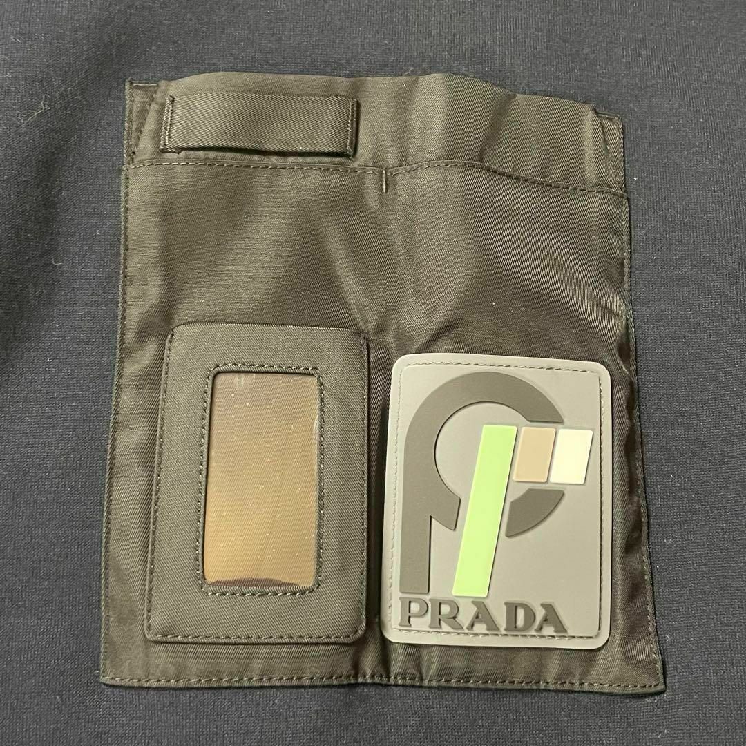 PRADA(プラダ)の美品✨プラダ　スウェット　トレーナー　Nissy着用　ナイロン　ロゴポケット　黒 メンズのトップス(スウェット)の商品写真
