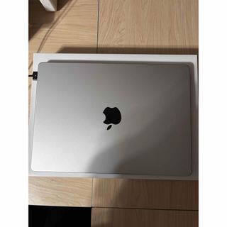 アップル(Apple)の2023 MacBook Pro M2 Max 14インチ(ノートPC)
