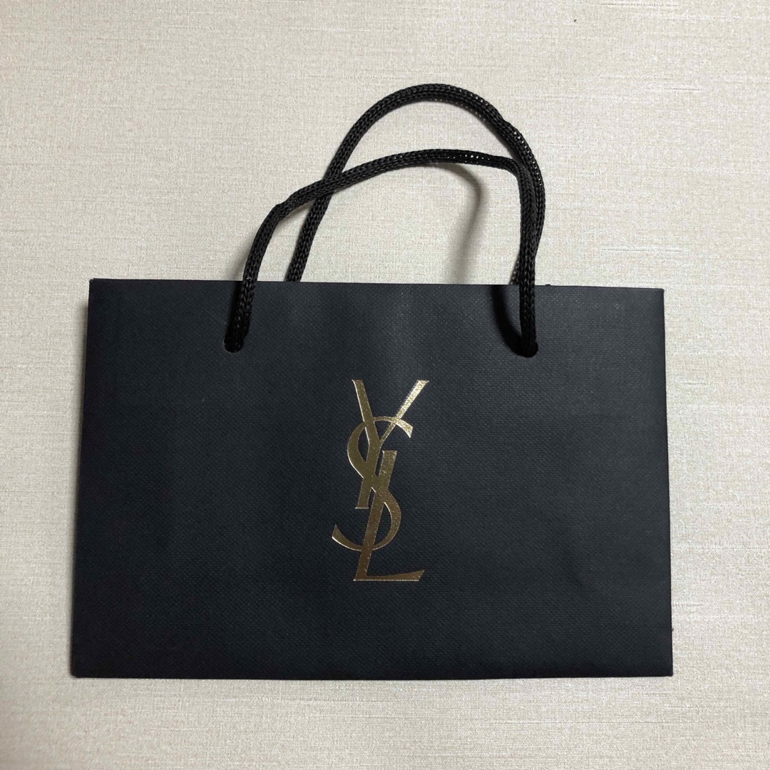 Yves Saint Laurent Beaute(イヴサンローランボーテ)のイヴ・サンローラン(YSL)　ショッパー2枚 レディースのバッグ(ショップ袋)の商品写真