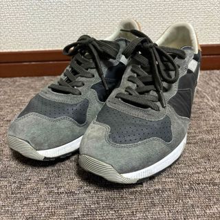 DIADORA ディアドラ　ヘリテージ　スニーカー