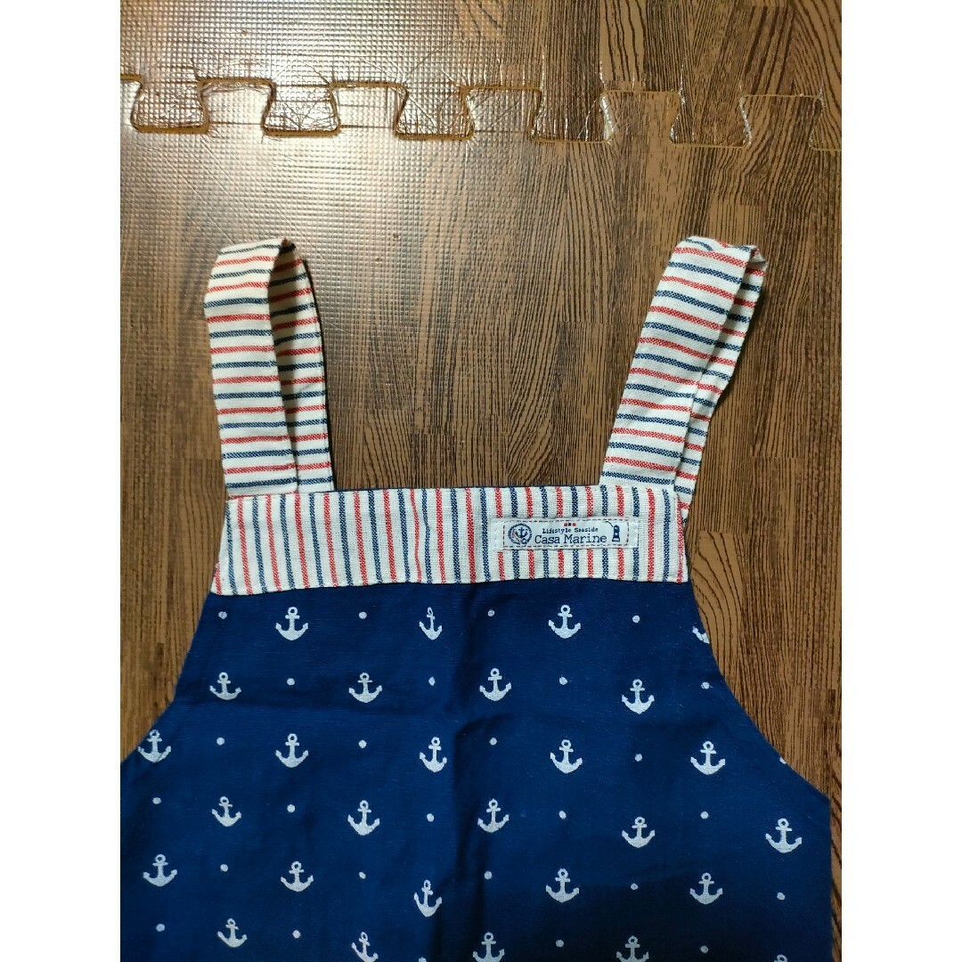 エプロン　１３０センチ キッズ/ベビー/マタニティのキッズ服男の子用(90cm~)(その他)の商品写真