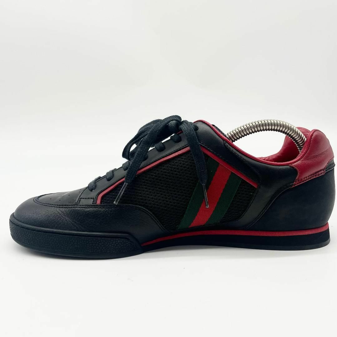 Gucci(グッチ)の美品✨グッチ　スニーカー　シェリーライン　ブラック　テニス　7 26cm メンズの靴/シューズ(スニーカー)の商品写真