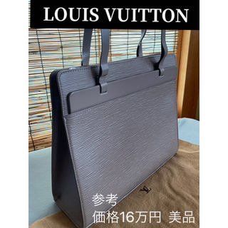 ルイヴィトン(LOUIS VUITTON)の美品Louis Vuitton クロワゼットPM ショルダーバッグ ライラック(ショルダーバッグ)
