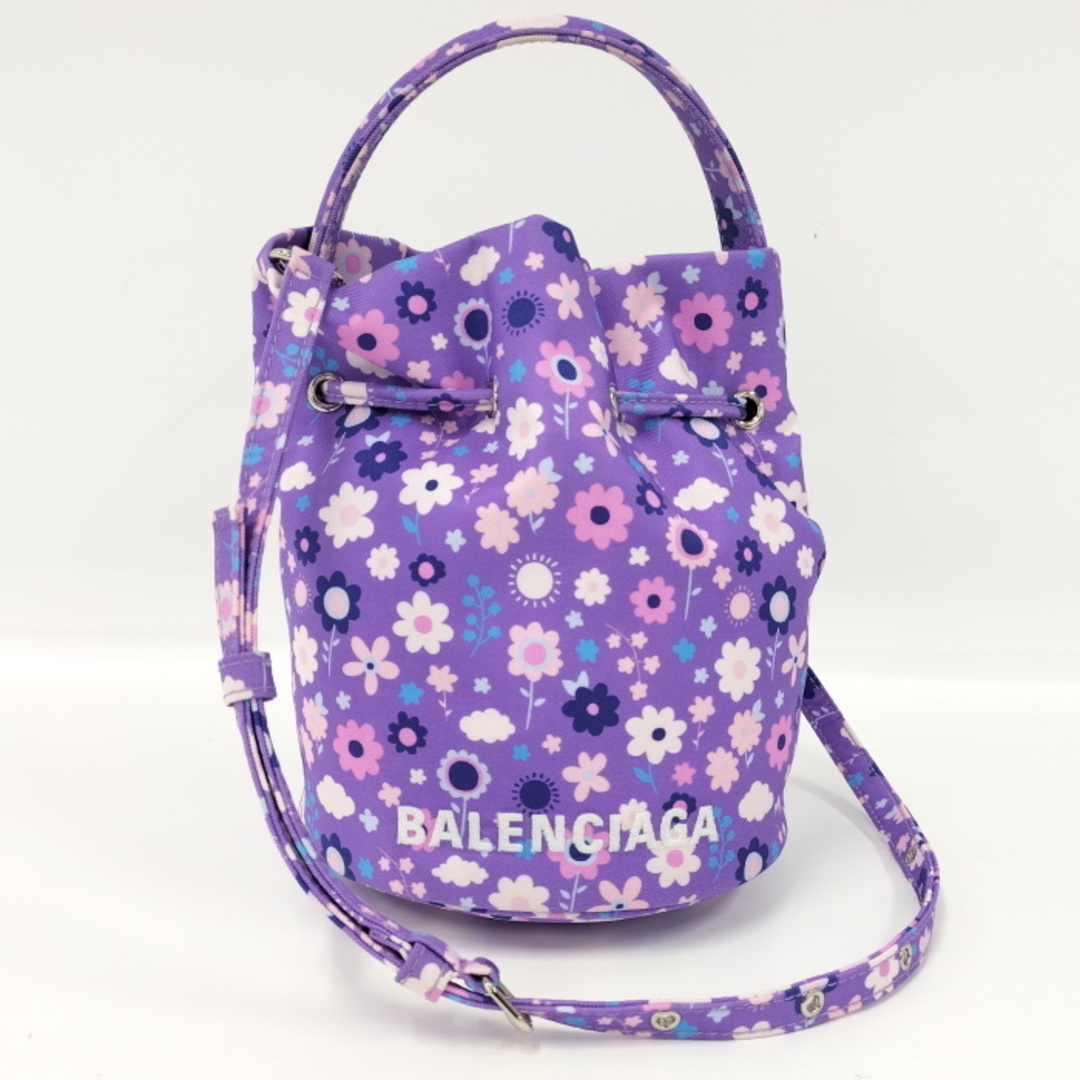 Balenciaga(バレンシアガ)のBALENCIAGA ドローストリング バケットバッグ フラワープ 656682 レディースのバッグ(ショルダーバッグ)の商品写真