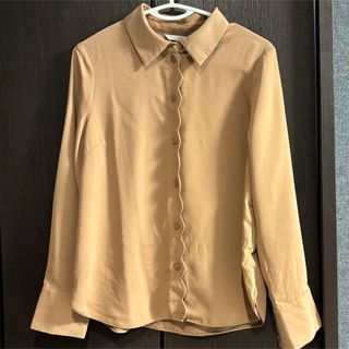 エイチアンドエム(H&M)のH&M スカラップ　ブラウス(シャツ/ブラウス(長袖/七分))